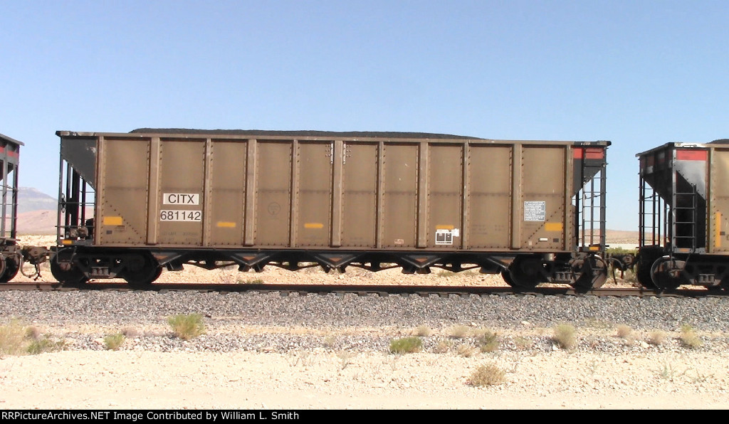 WB Unit Loaded Hooper Frt at Erie NV W-Pshr -9